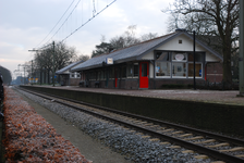 904550 Gezicht op het N.S.-station Den Dolder te Den Dolder.